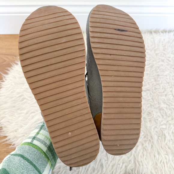 TOMS Balboa Men's Mid Suede Sneaker - Grey | Size 8.5 - Picture 3 of 9